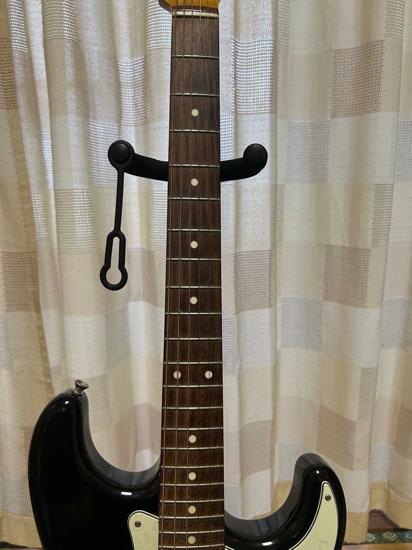 Fender Japanストラトキャスター　黒