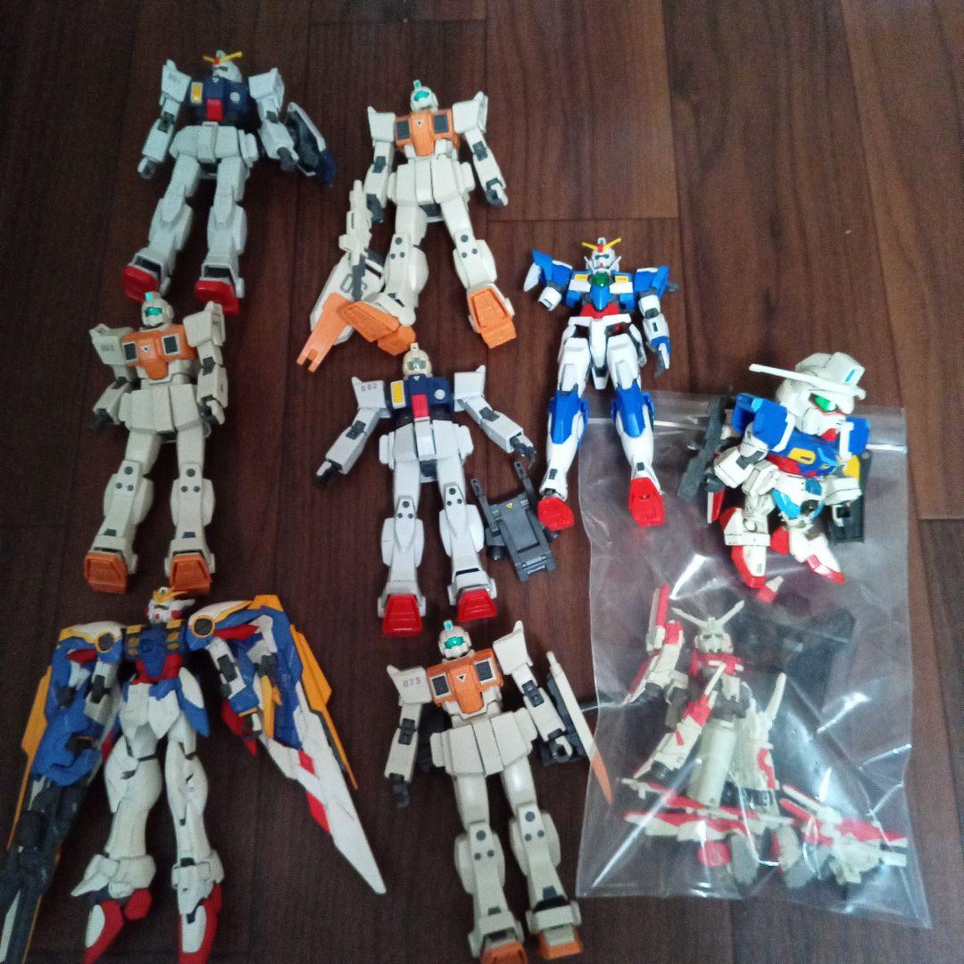 お*す様 【ジャンク品】ガンプラ 9体 ＋パーツ まとめ売り