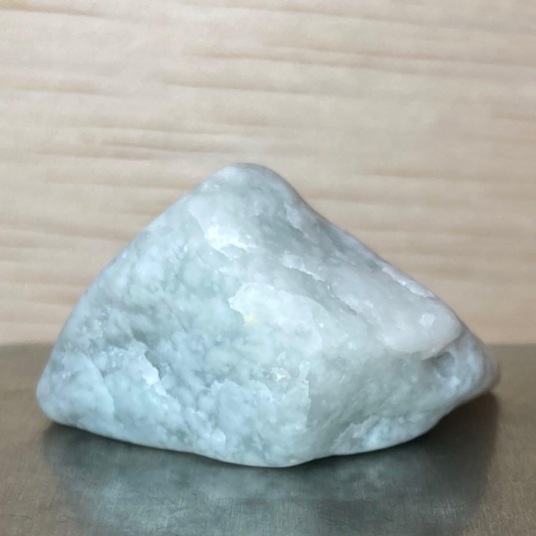 糸魚川翡翠 小滝 氷質 青翡翠 原石 19.8g - メルカリ