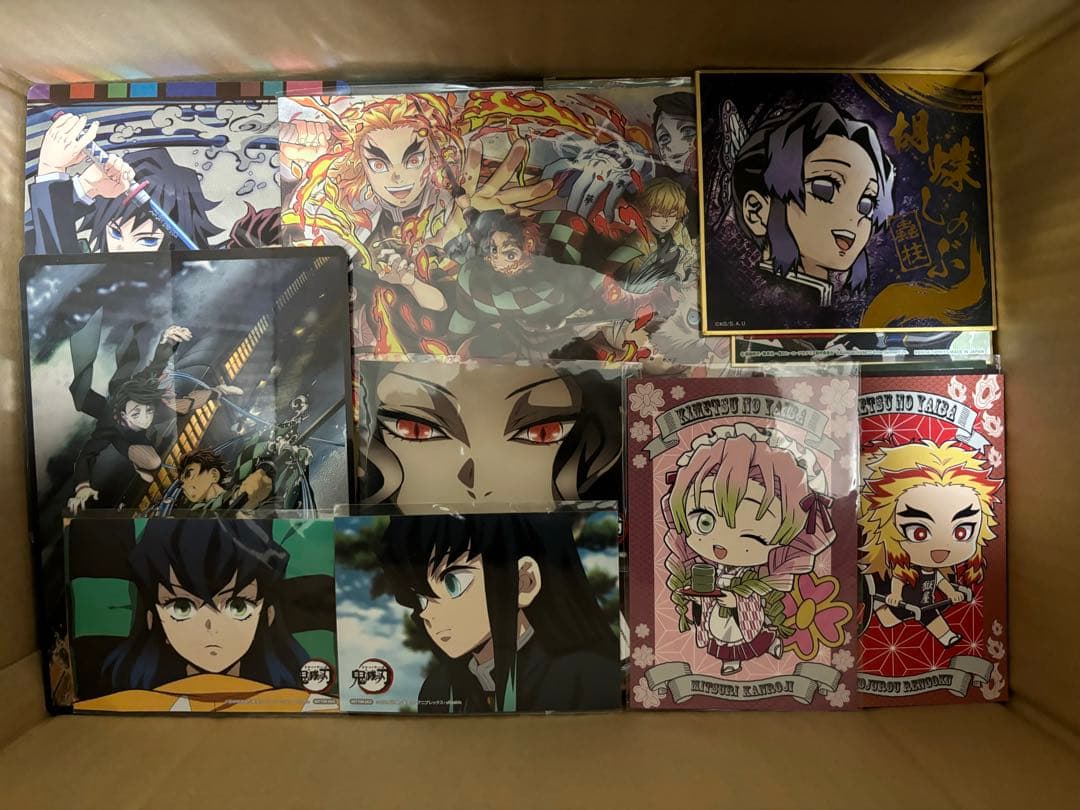 ノンジャンル アニメキャラクター 紙類 大量 まとめ売り