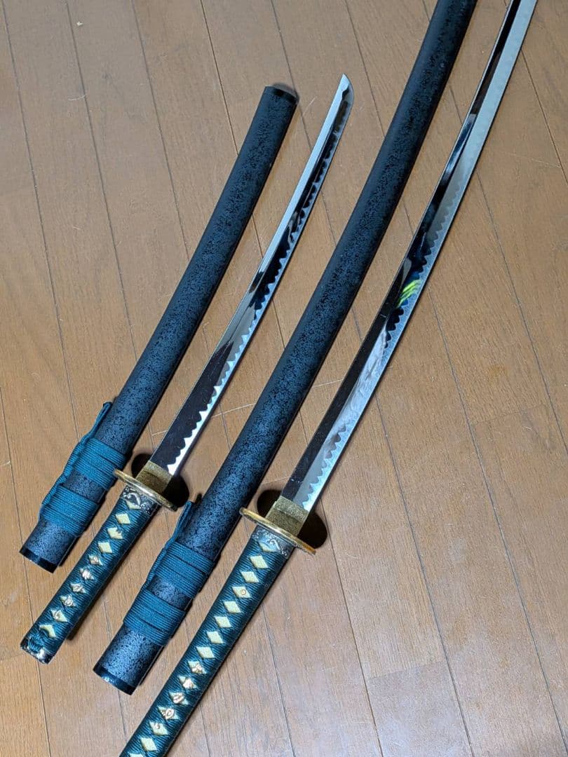 模造刀 大小2本セット 龍鍔 青糸 黒石目 全長104cm/71cm 美術刀