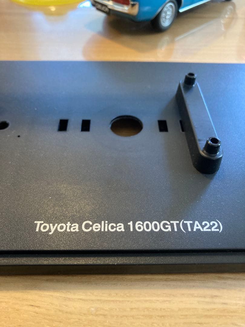 美品オートアート　1/18 ダルマセリカ前期型　ブルー　純正ケース有り