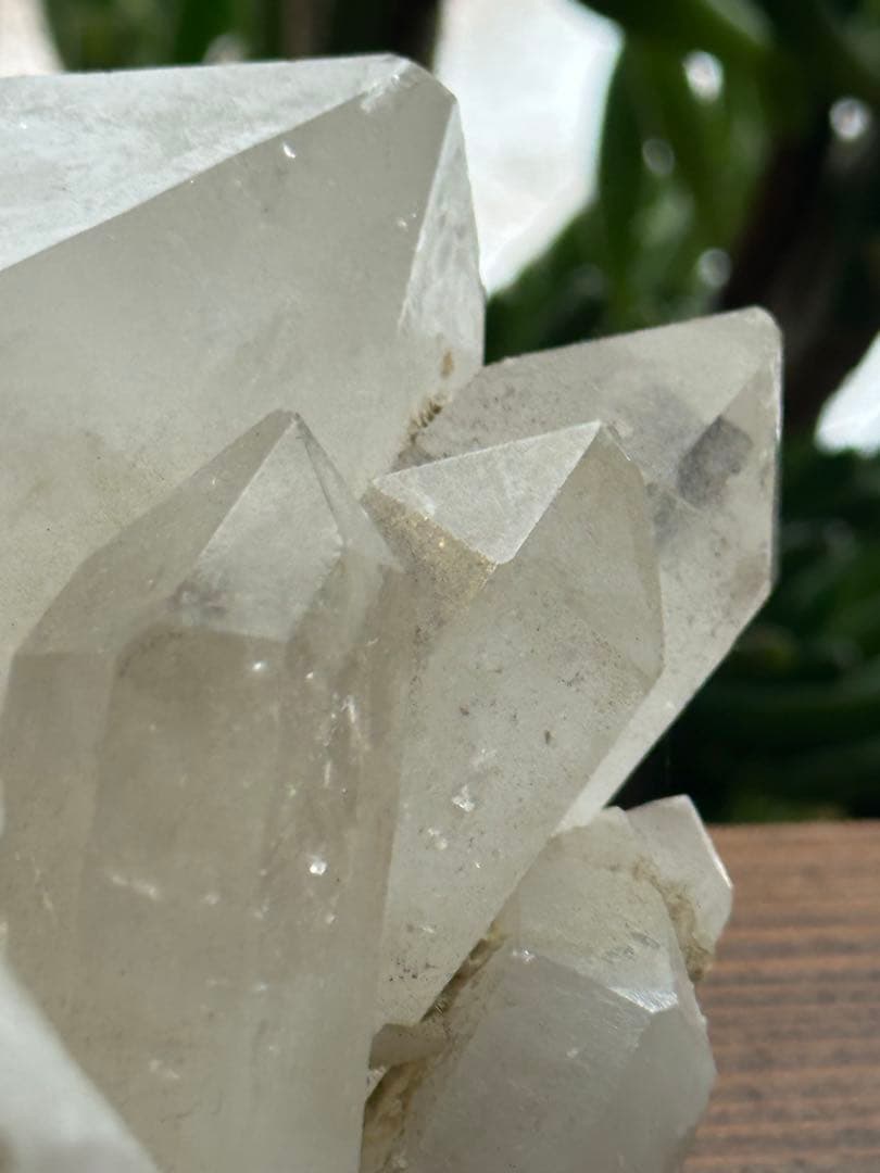 水晶クラスター】1.2キロの迫力のクリスタル！浄化 魔除け 御守り