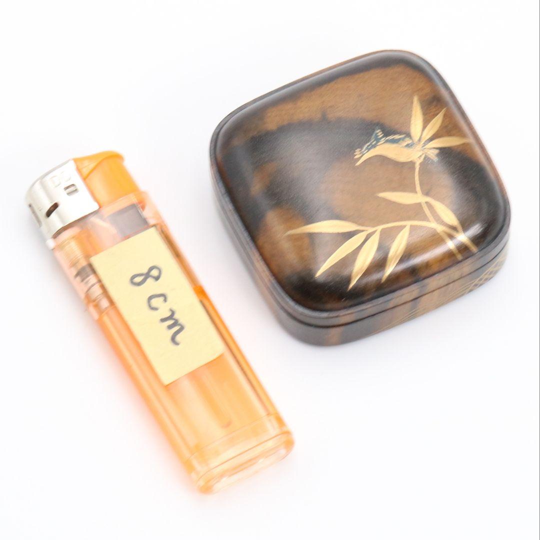 坂田峰俊作 翡翠蒔絵 黒柿四方香合 茶道具 共箱　rC795　N4