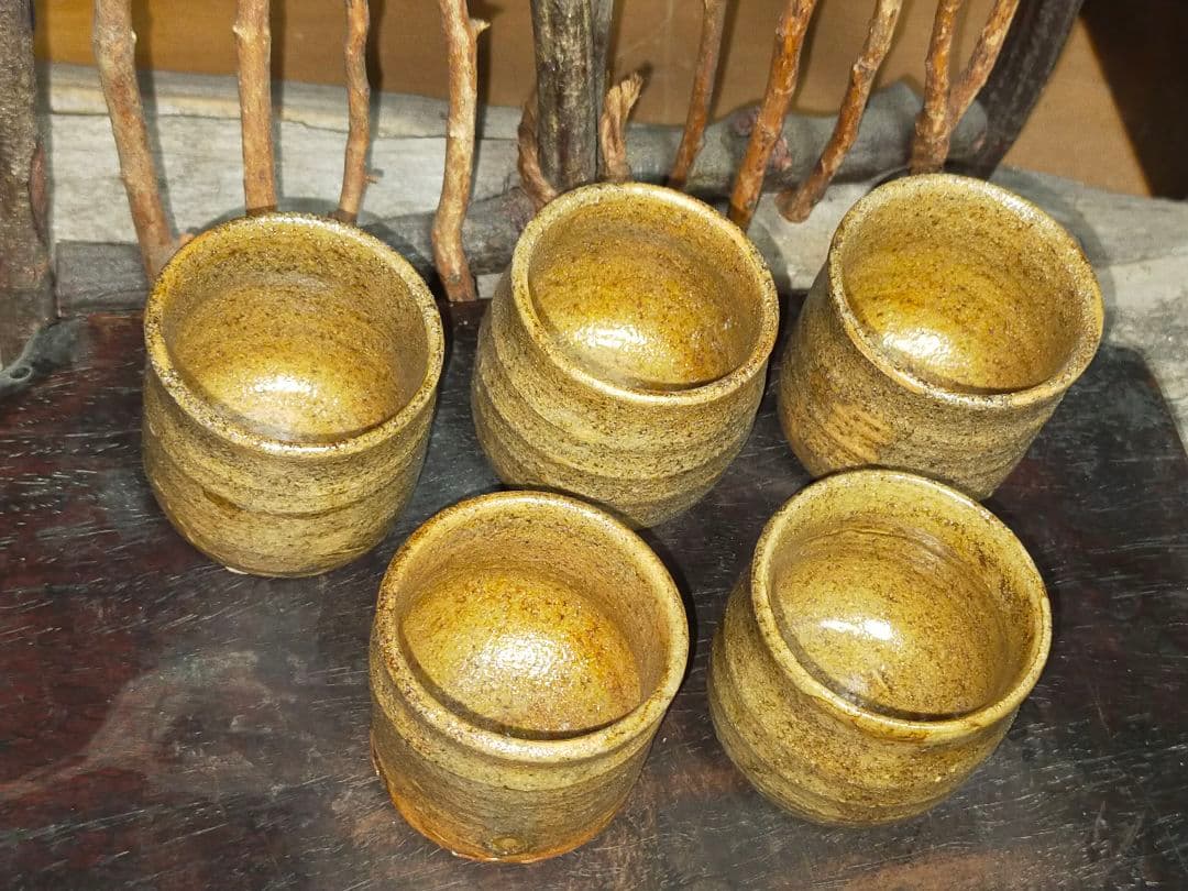 ♥骨董品　黄瀬戸　ぐい呑み　５個セット　桐箱付き