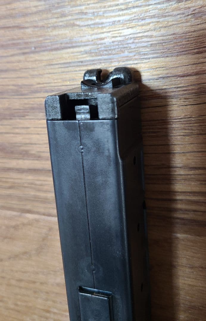 希少 KSC Tmp ガスサブマシンガンエアガンガスガン18禁箱なしマガジン1本