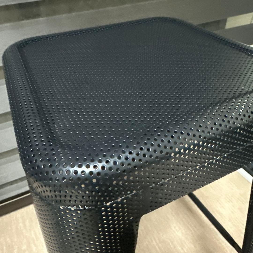 stacking MESH high stool ブラック