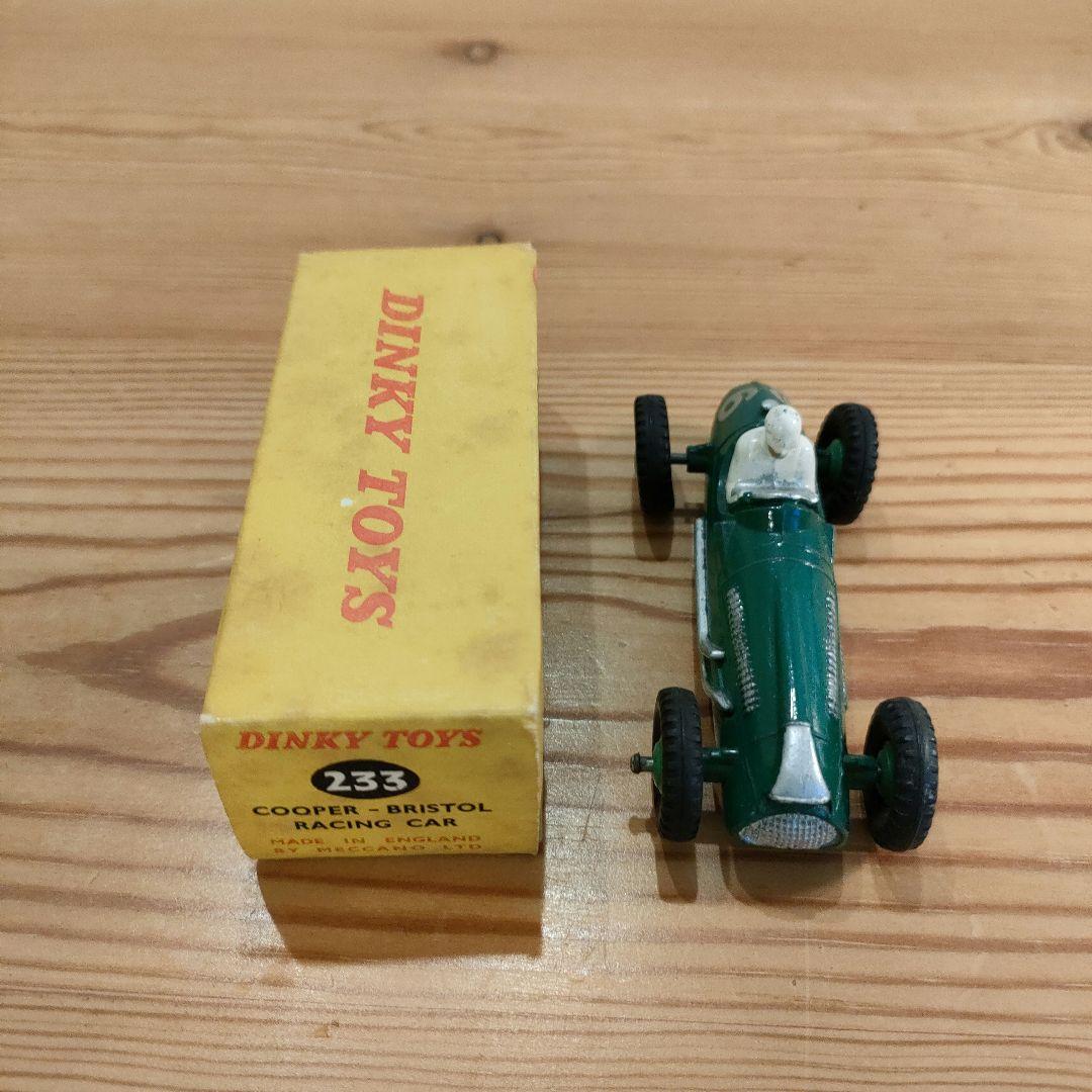 （1863）　DINKY TOYS　イギリス製　233　レーシングカー　クーパー