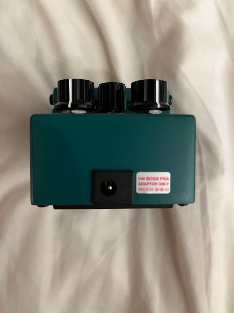 BOSS Tremolo TR-2 エフェクター