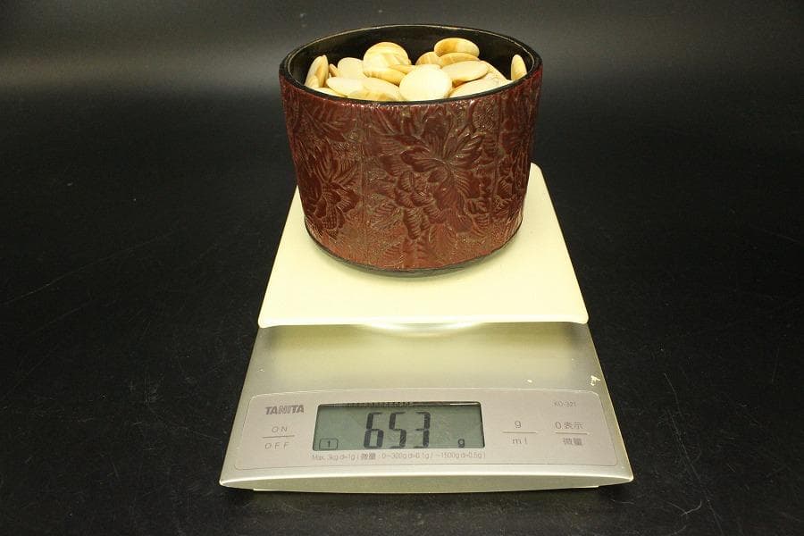 古い 堆朱 碁器 一対 蛤 那智黒(ZE546)