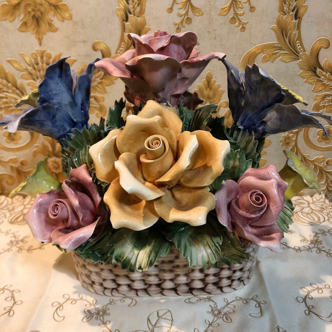 イタリア製 カポディモンテ 陶花 薔薇 大きいオブジェ - メルカリ