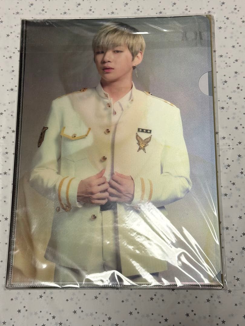 Wanna One One: The Worldカンダニエルセット フィギュア