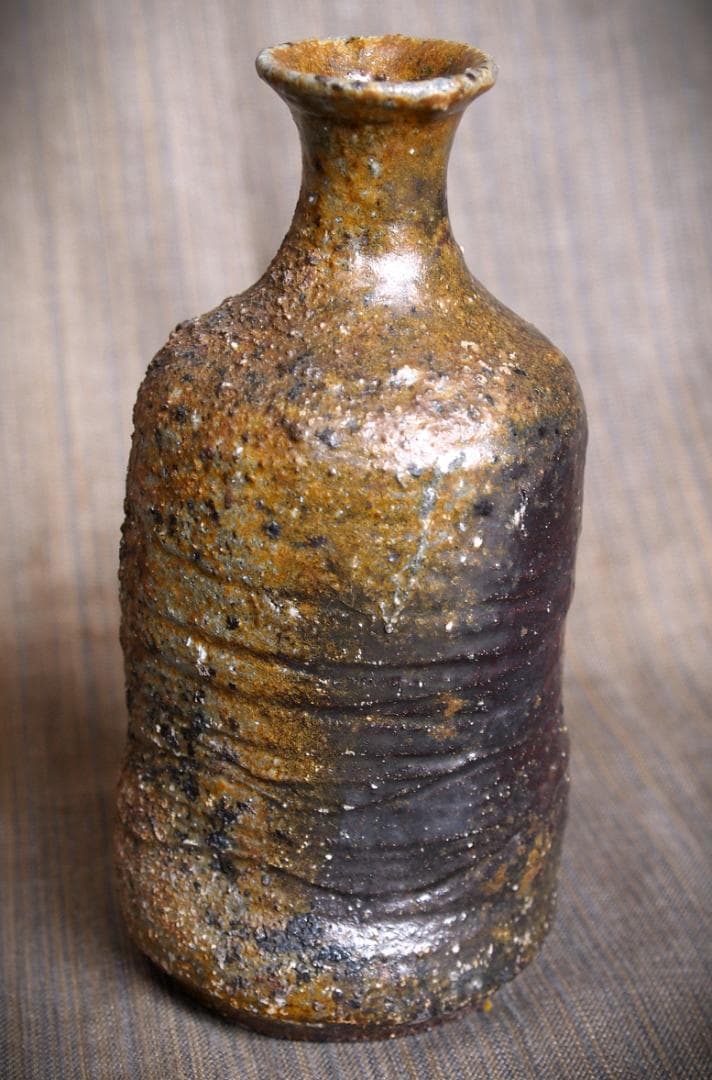 希少作★小山日出男★黒備前《窯変》徳利★黄胡麻★個展作品
