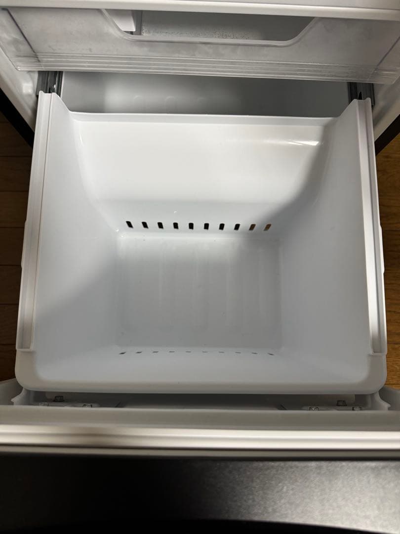 【美品】東芝 冷蔵庫TOSHIBA GR-U15BS(K) 153L 2023年