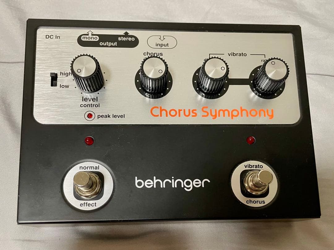 Behringer Chorus Symphony ギターエフェクター