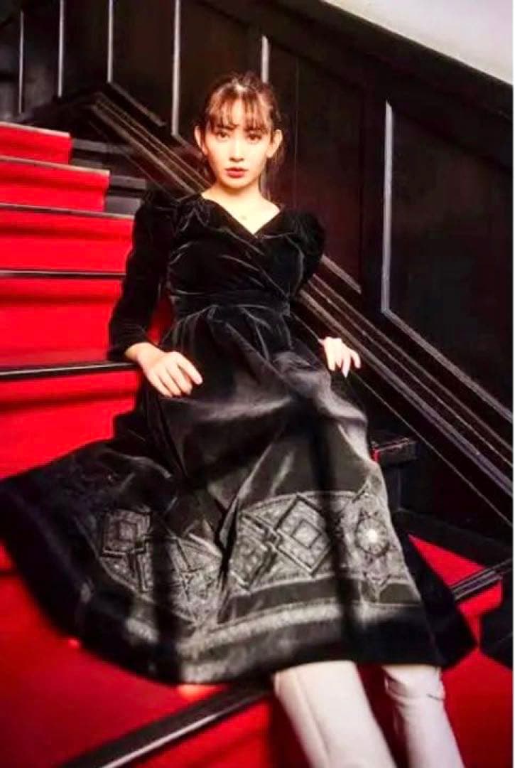 Her lip to Lux Velour Lace Midi Dress Herlipto Embroidered Velour