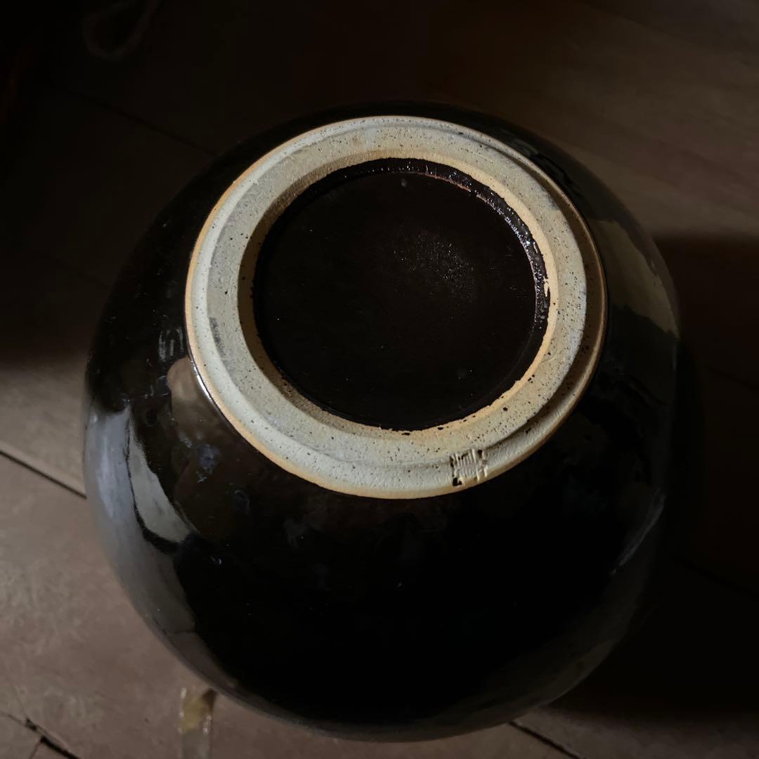 天目花絵 花模様の陶器