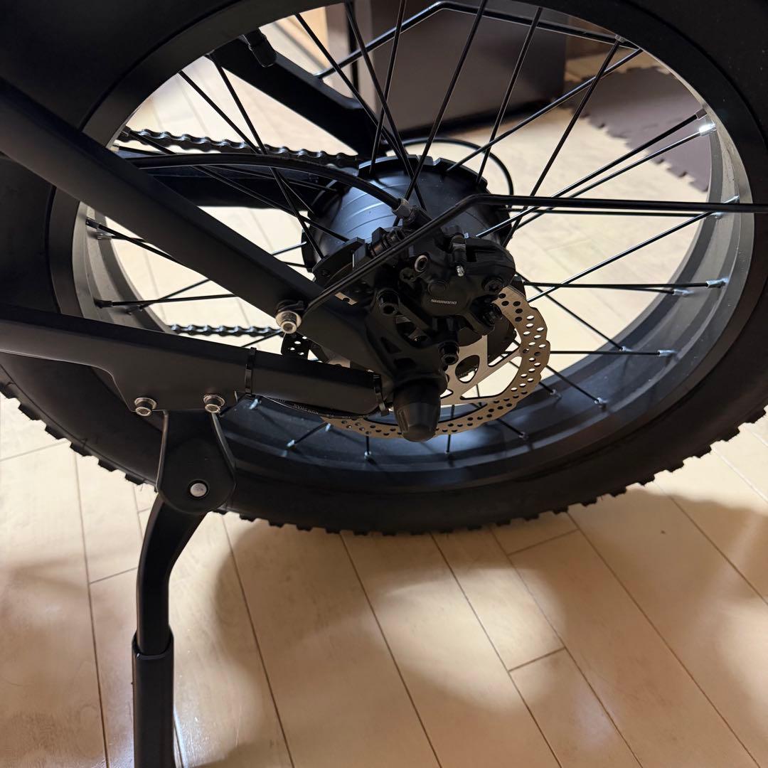 おにゆり　MOVE XS 次世代ファットタイヤ型E-bike 折りたたみ