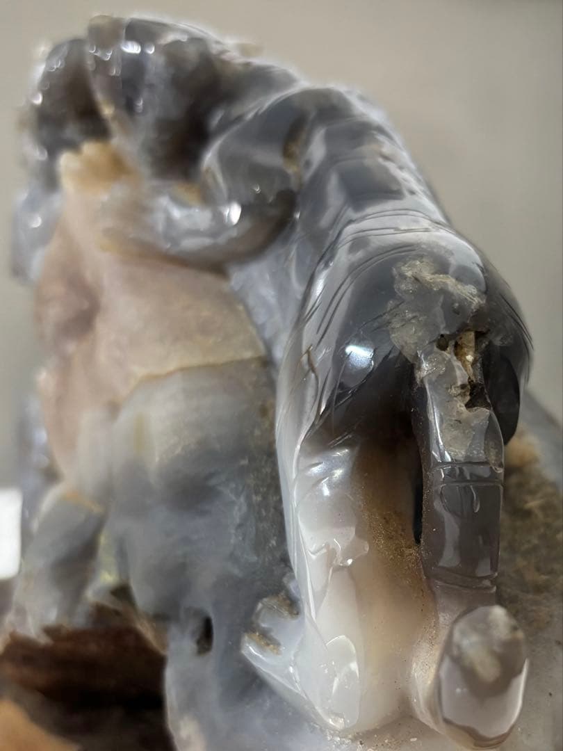 瑪瑙 双虎彫刻置物 希少 中国 驚きの破格値，豊富な】 瑪瑙 双虎