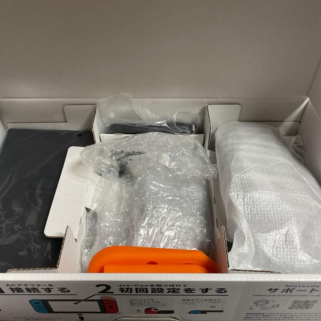 迅速発送！Nintendo Switch 本体　ネオンブルー　スイッチ　動作良好