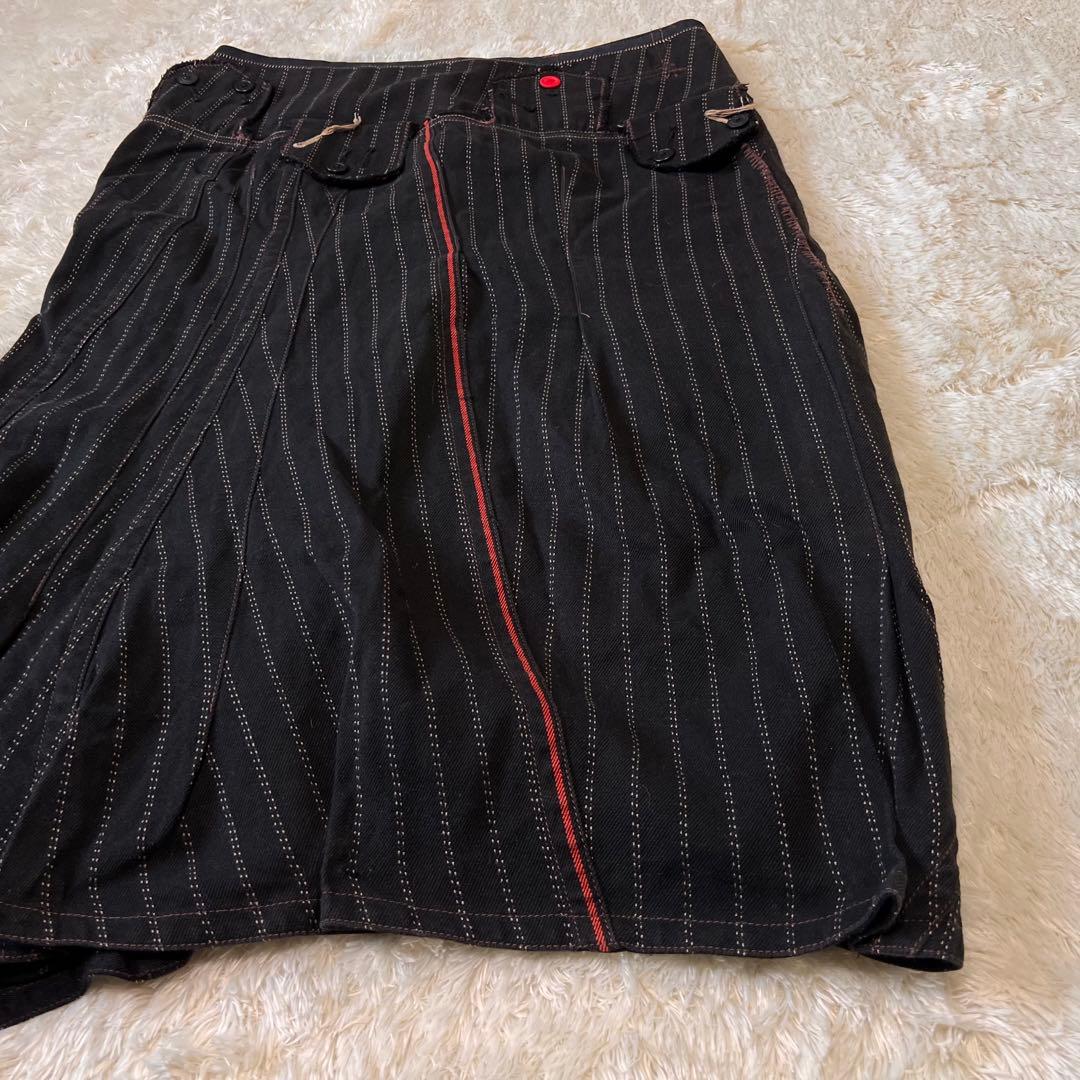 マリテフランソワジルボー 変形 デニムスカート ストライプ 立体断裁 ボタン装飾