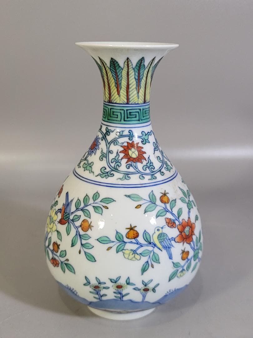 中国美術 色絵 花鳥模様 花瓶 高さ17.7cm DT402