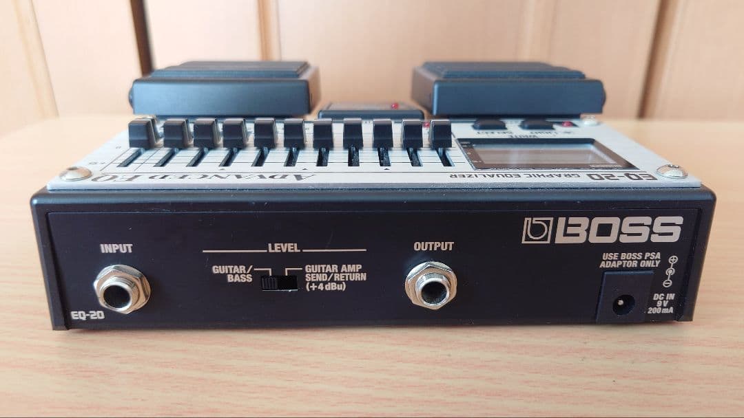 BOSS EQ-20 Graphic Equalizer ツインペダル