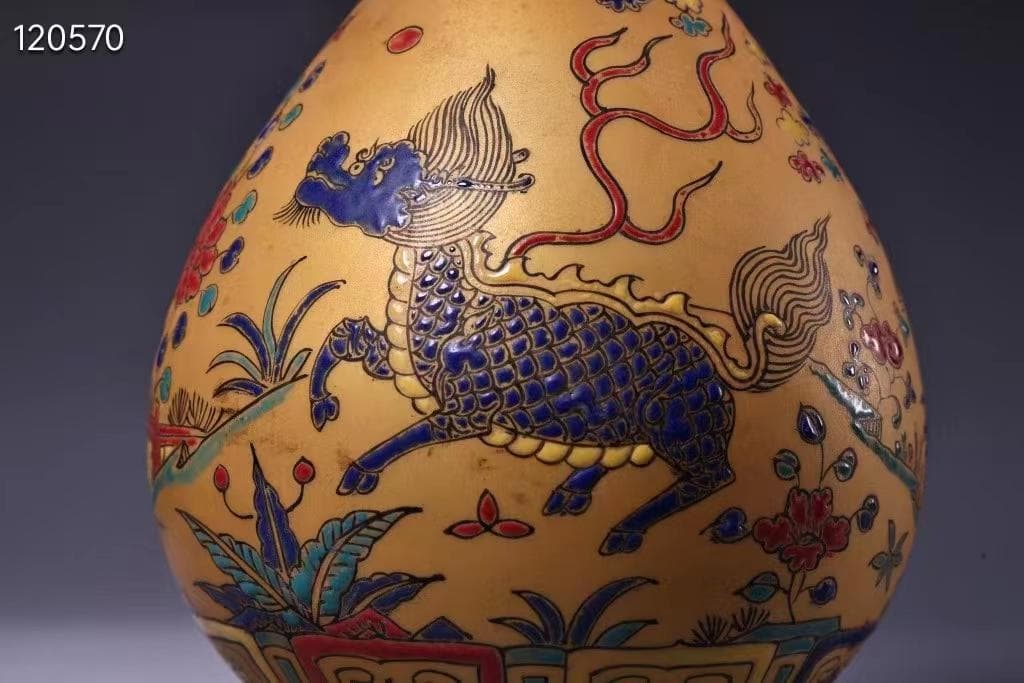 中国古美術・純手描き金陶花瓶・大明成化紋・箱付き・稀有品・ 置物・観賞瓶・文房具