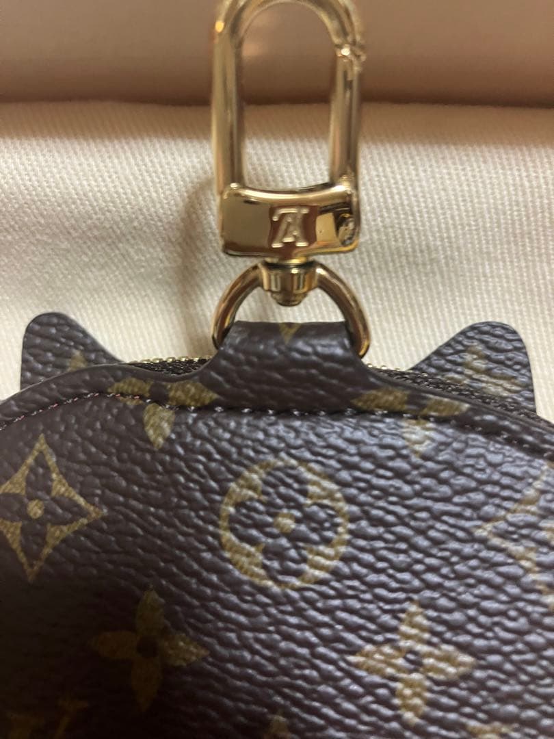 M15139 ルイヴィトン　キティ　パース　グレース　コディントン　猫