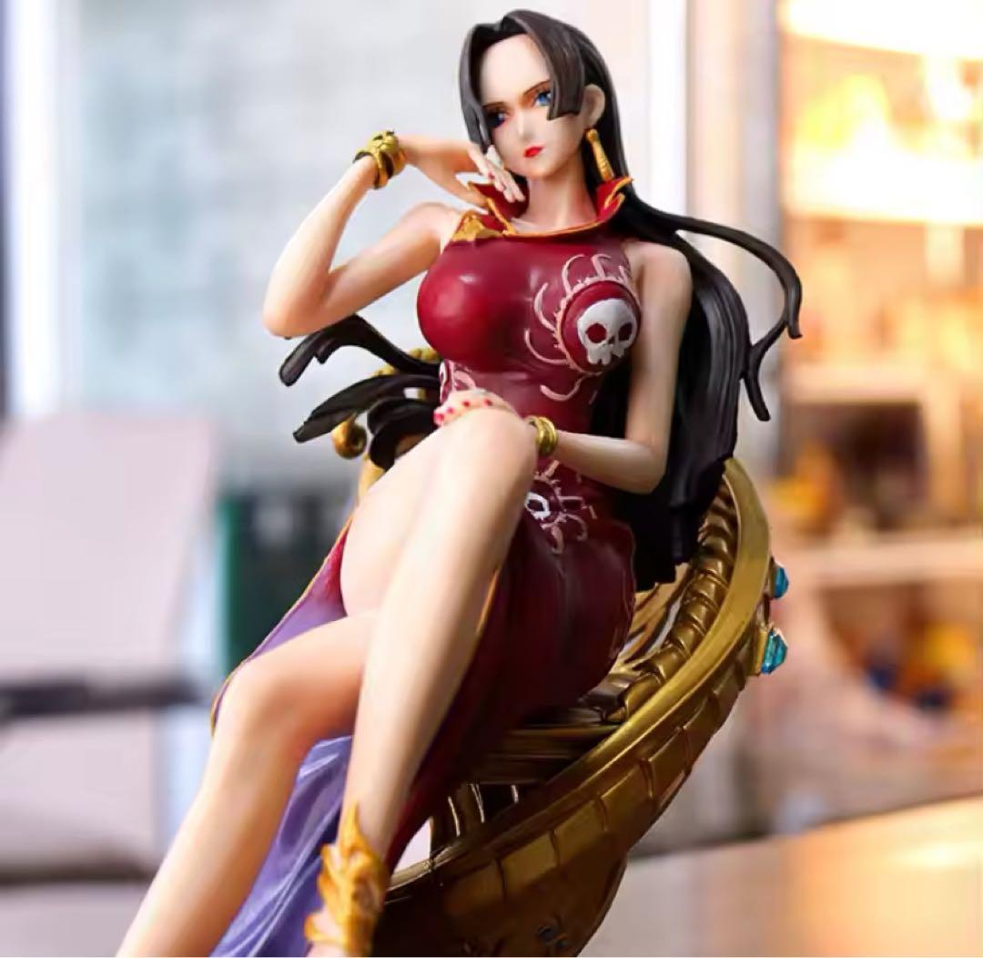 ワンピース ハンコック フィギュア ボアハンコックフィギュア ガレージ