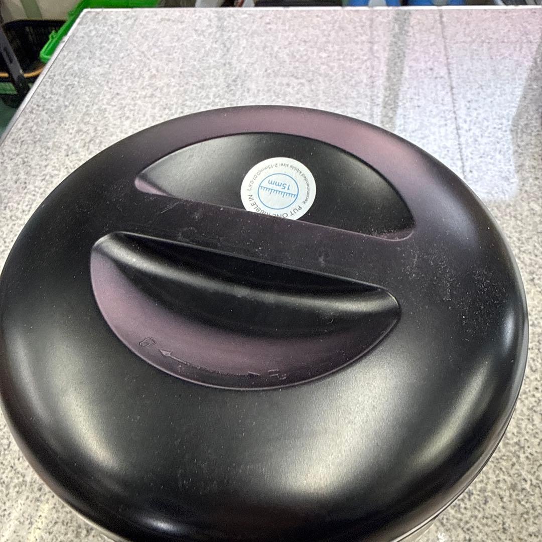 PETLIBRO 自動給餌器 ブラック PLAF203 カメラ付き 小物 格安 - メルカリ