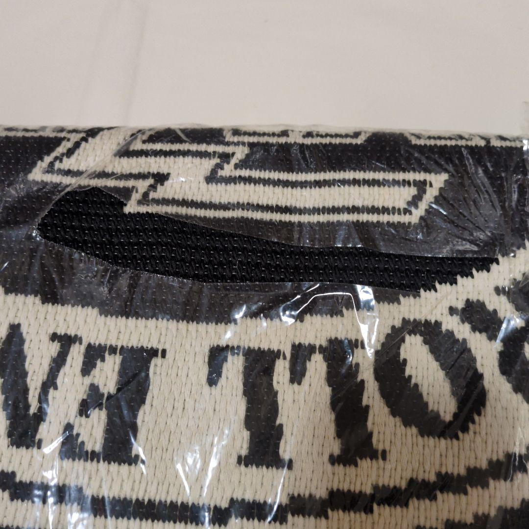 矢沢永吉 YAZAWA ラグマット(スリーロゴ) ブラック/ホワイト