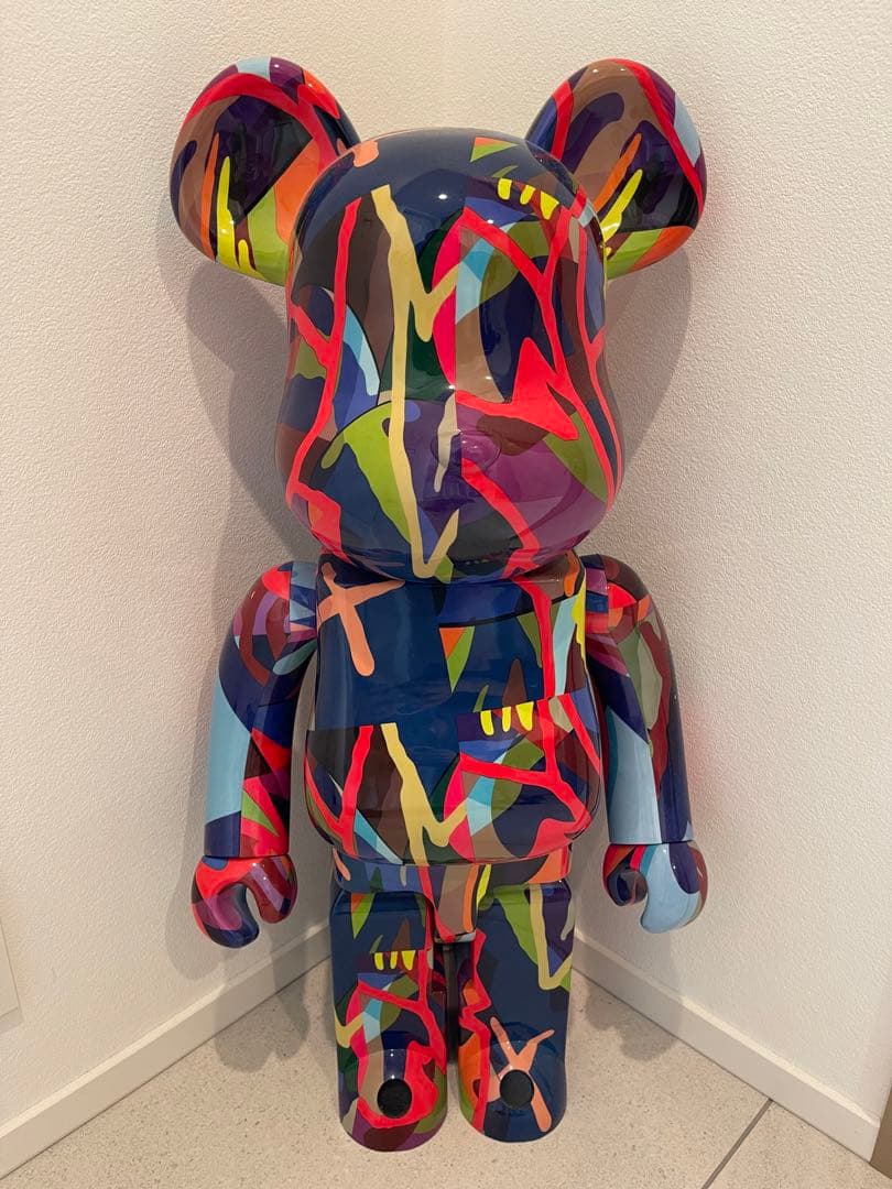BE@RBRICK KAWS TENSION 1000% ベアブリック - メルカリ