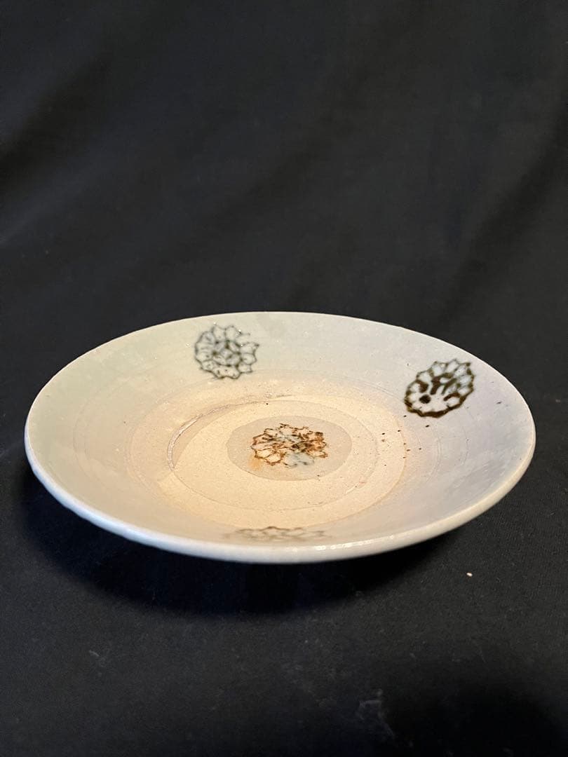 シンプルがいい 中国清代末 印判手 清楚な皿 民藝の魅力