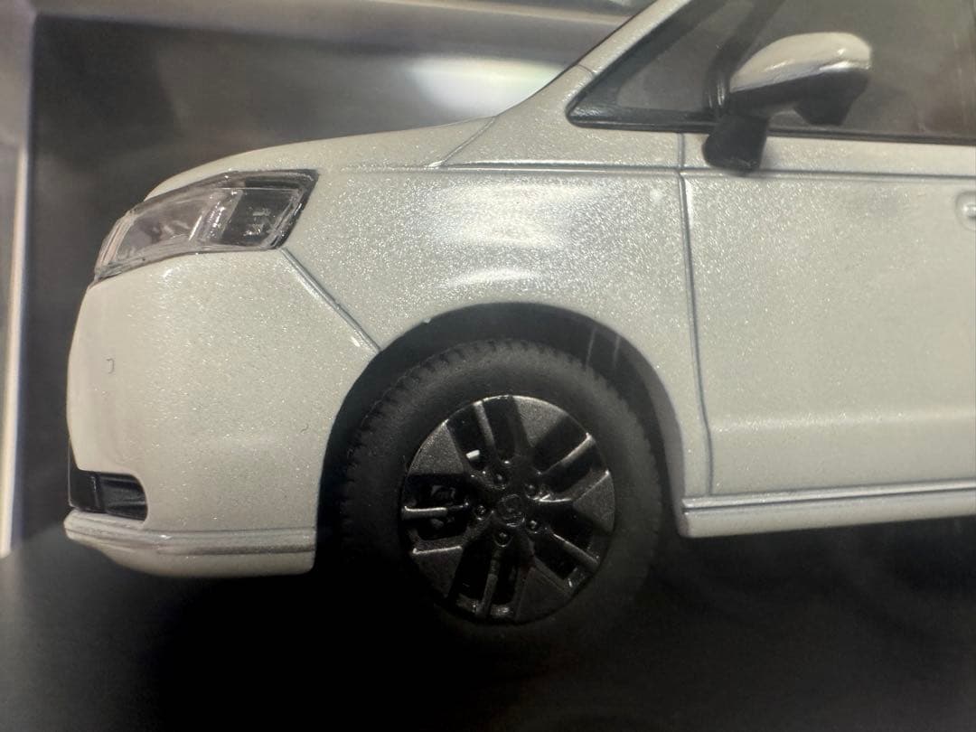 ステップワゴン　スパーダ　ミニカー　新品　1/43 ホンダ　STEPWGN