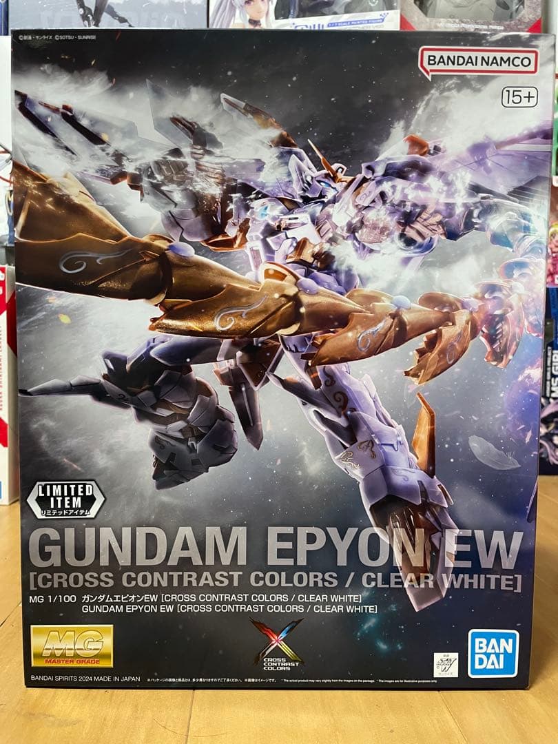 MG 1/100 ガンダムエピオンEW クロスコントラストカラー/クリアホワイト
