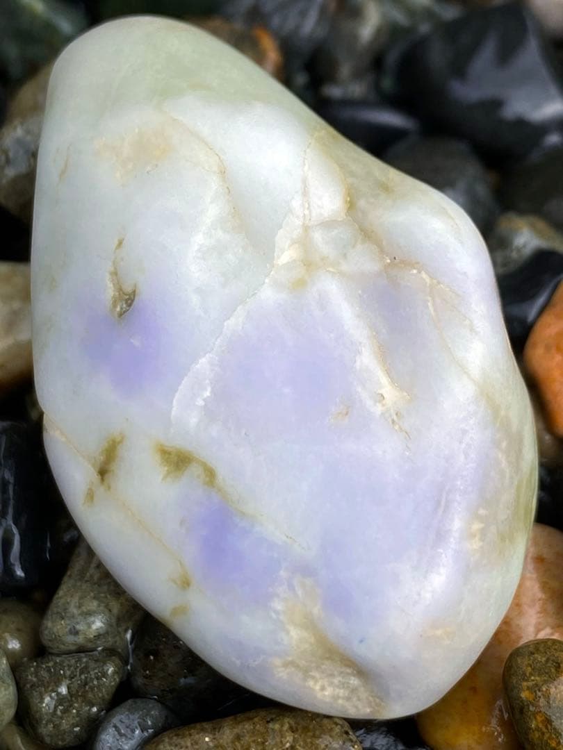 糸魚川翡翠 ひすい 妖精ラベンダー 海岸転石 藤紫翡翠 海石 海岸ヒスイ