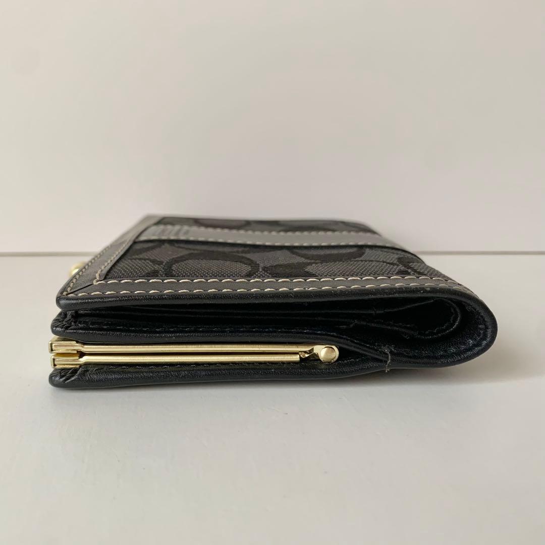 【COACH】コーチ　二つ折り財布　がま口　ブラック　黒　シグネチャー