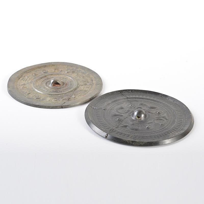 中国　古銅　神獣饕餮文　銅鏡　古鏡　二点　V　5633