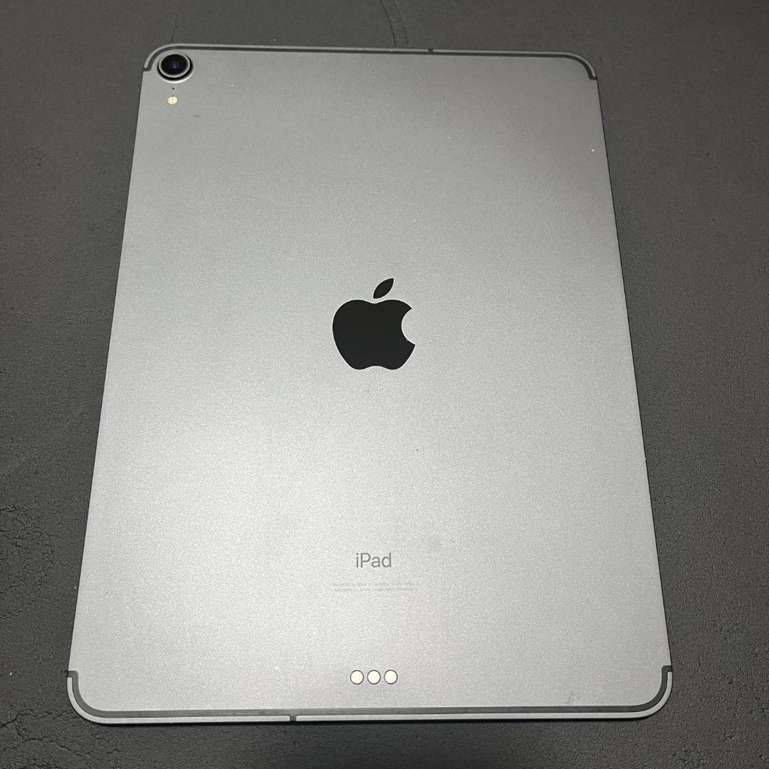 ジャンクiPad Pro 11インチ(第1世代)256Gセルラー