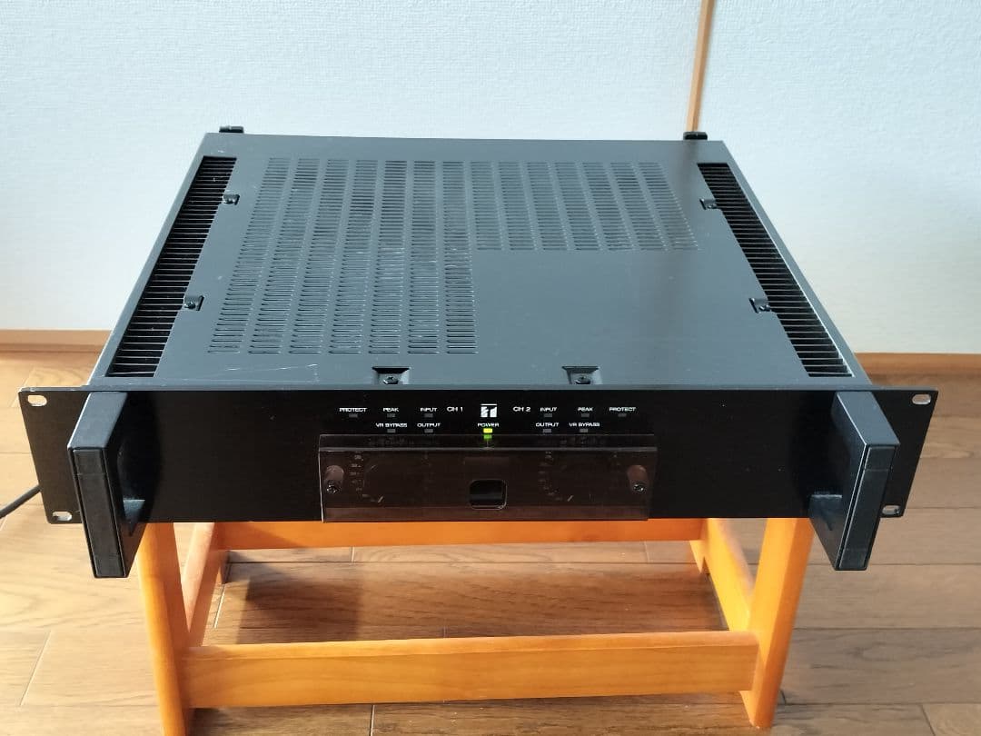 TOA パワーアンプ P-120D 120W×2