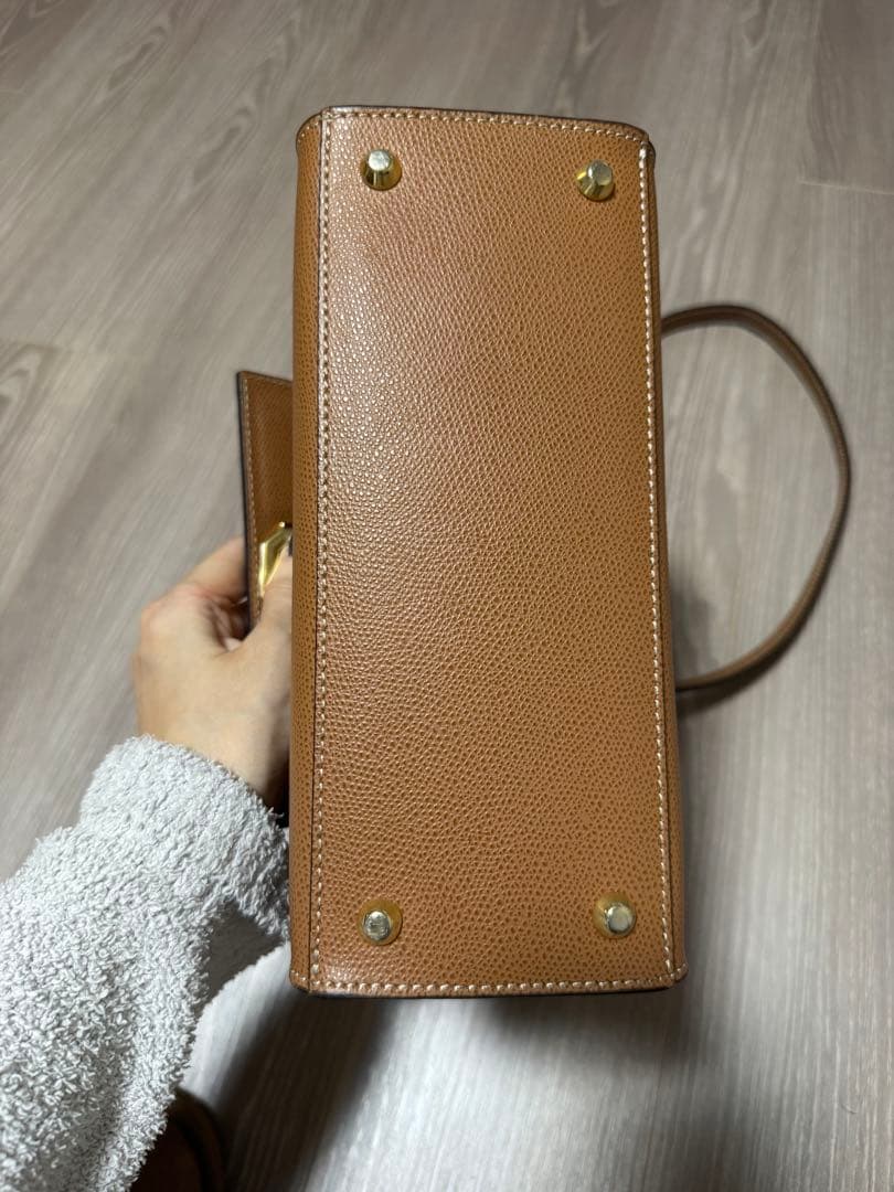 カルボッティ ブラウンレザー ハンドバッグ ゴールド金具
