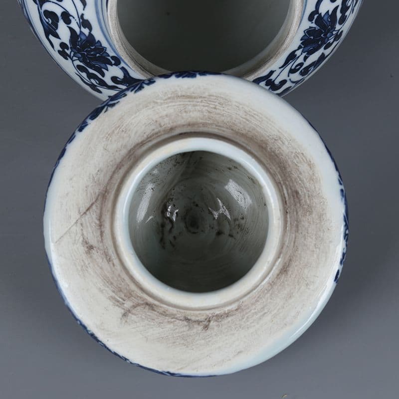 清乾隆青花纏枝蓮紋将軍壺 景徳鎮 陶磁器 装飾品 現代