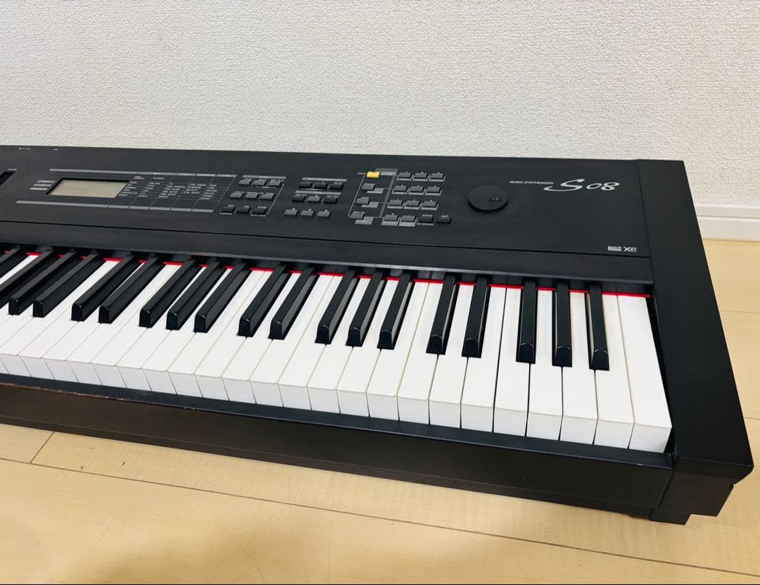 ヤマハ YAMAHA S08 シンセサイザー 88鍵盤 取説、ガイドROM付き