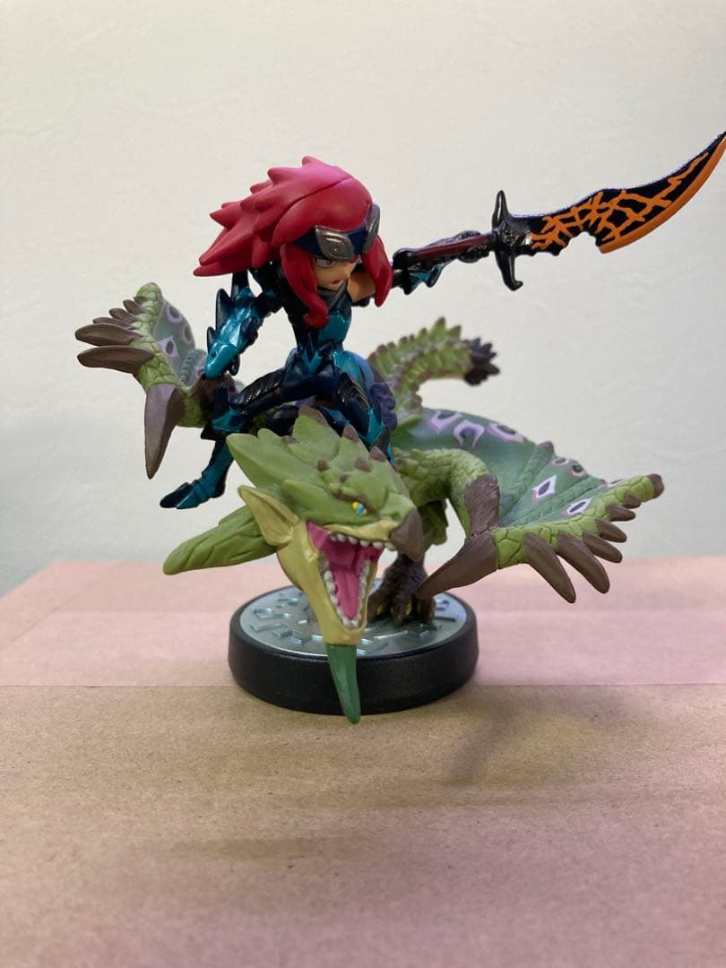 amiibo リオレイア&シュヴァル　アミーボ　モンハンストーリー