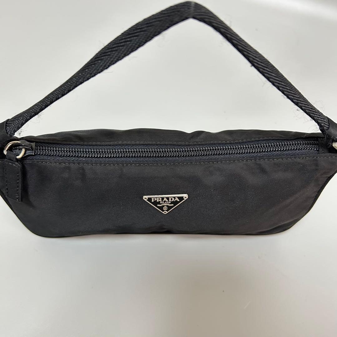 PRADA プラダ アクセサリーポーチ ハンドバッグ ミニバッグ ブラック