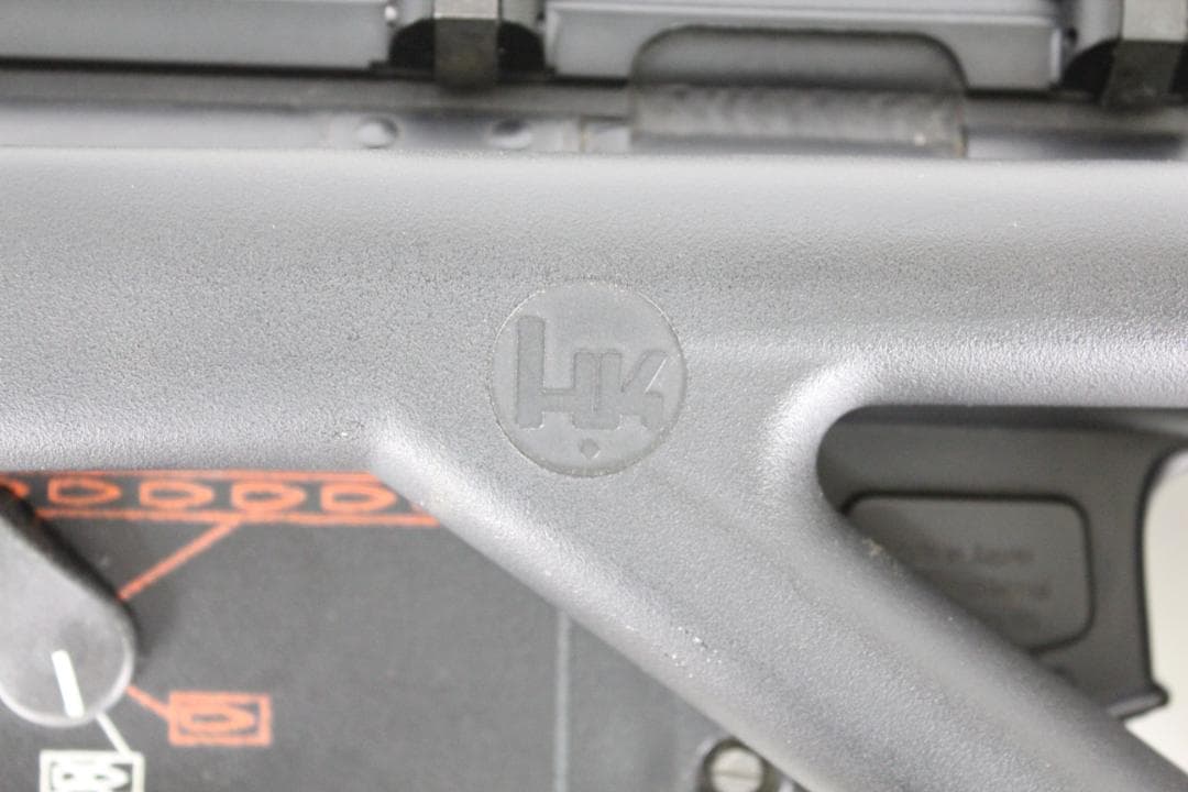 ★東京マルイ H&K MP5K サイレンサー BB弾 ヘルメット セット