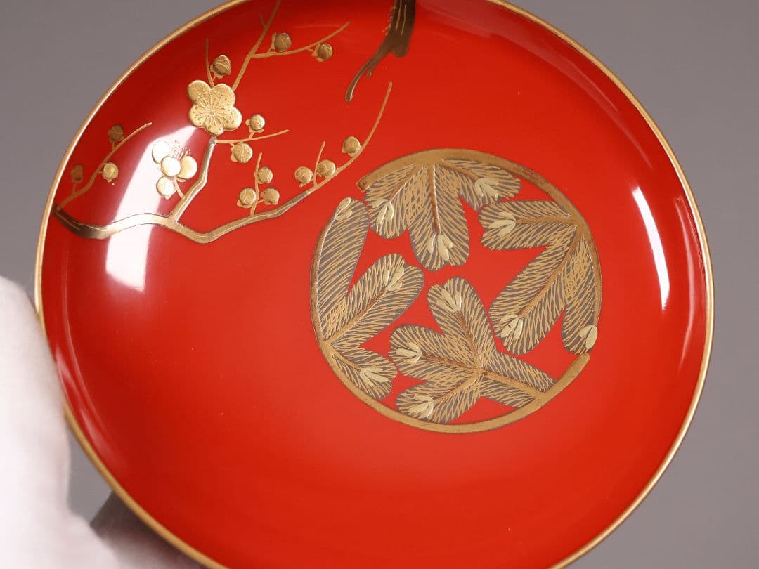 【CM248】時代木製漆器 松竹梅 金蒔絵 朱塗 引盃 五客 木製漆器 小皿 杯