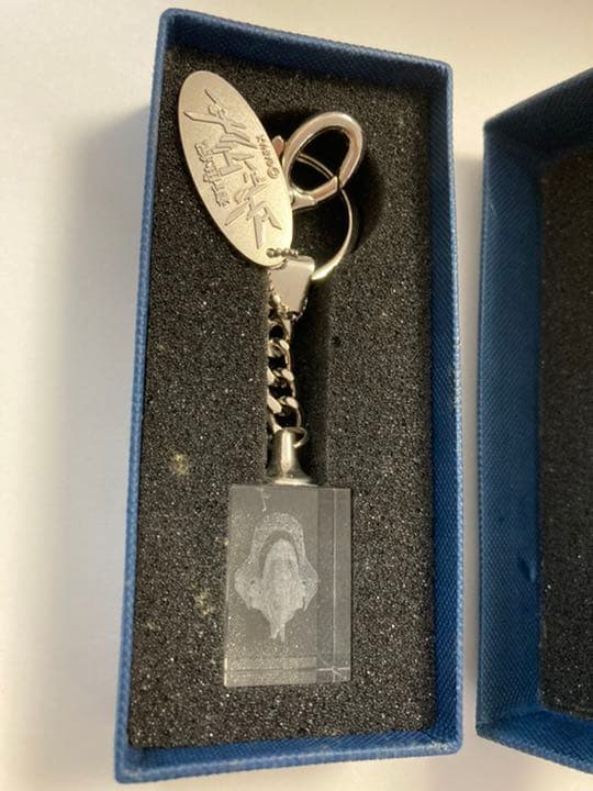 激レア エヴァンゲリオン 初号機 キーホルダー 関係者 寄贈品