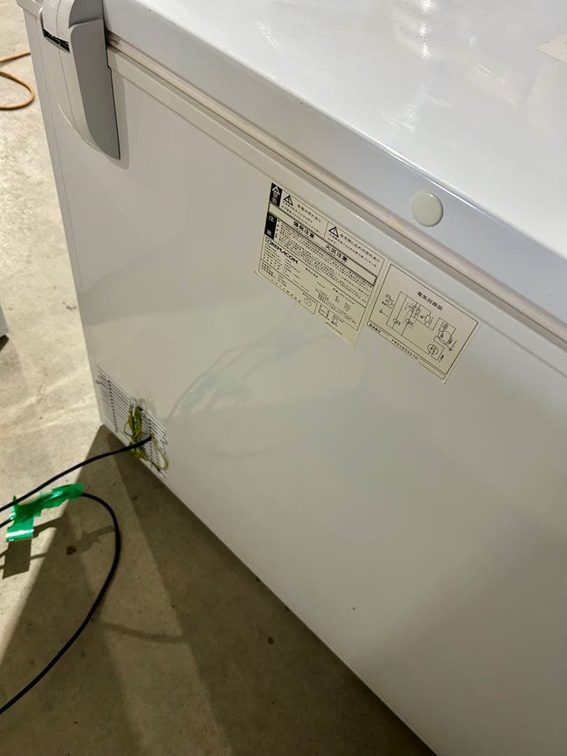 上開き冷凍ストッカー（急速冷凍機能付き）